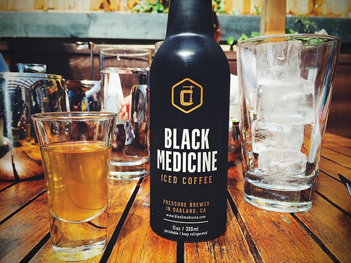 Черная алюминиевая бутылка для кофе объемом 330 мл, готовая к употреблению. Черная алюминиевая медицинская бутылка объемом 330 мл для кофе