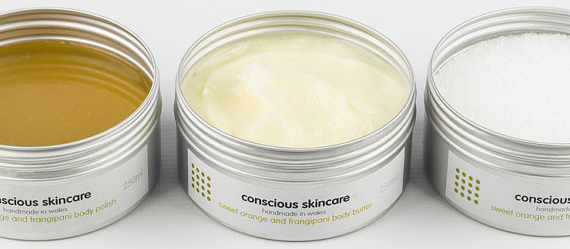 Aluminum cantainer for conscious skincare