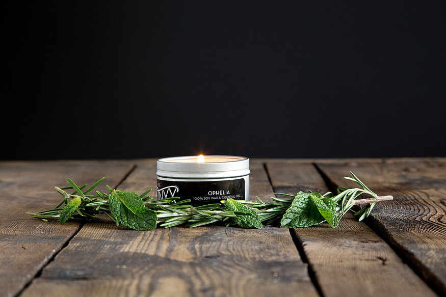 aluminum-jar-for-soy-wax-essential-oils-3