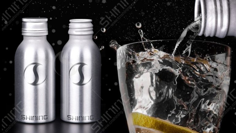 Bouteille de boisson en aluminium (1)