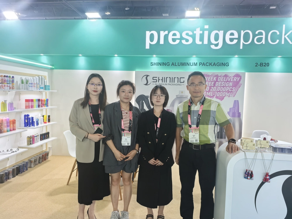 Glänzende Aluminiumverpackungen werden auf der Beautyworld Middle East 2025 präsentiert – Stärkung der Zusammenarbeit im Bereich Beauty-Verpackungen im Nahen Osten 4 Shining Beautyworld Naher Osten 2025