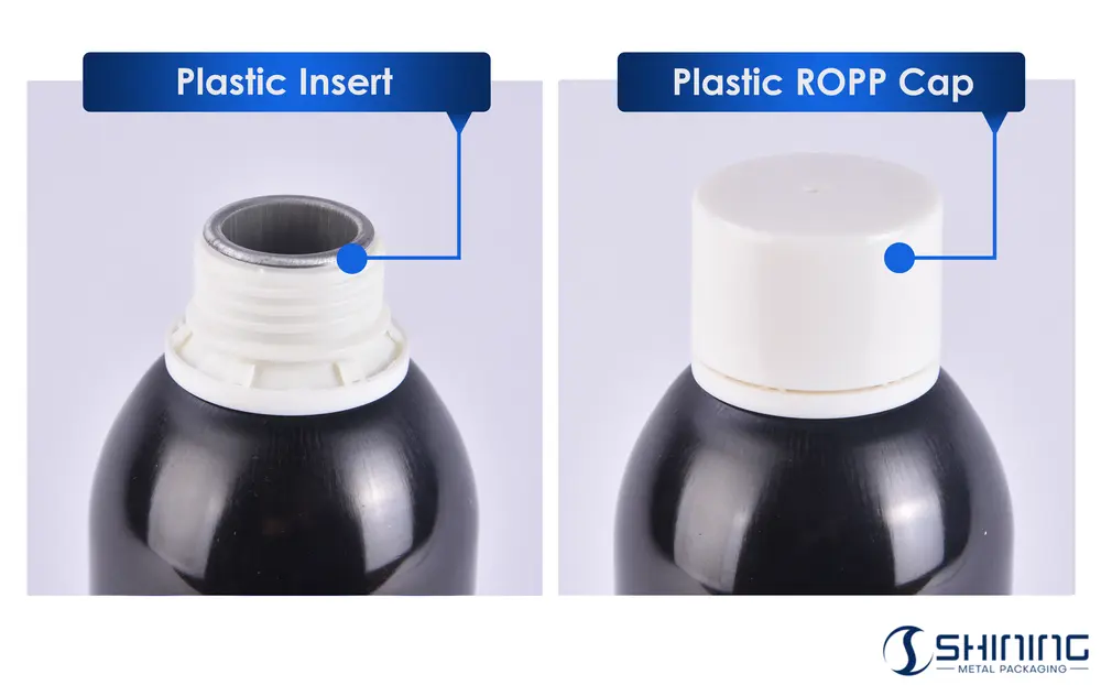 Алюминиевая бутылка Stage 3 с белой пластиковой резьбовой вставкой и соответствующей пластиковой завинчивающейся крышкой.