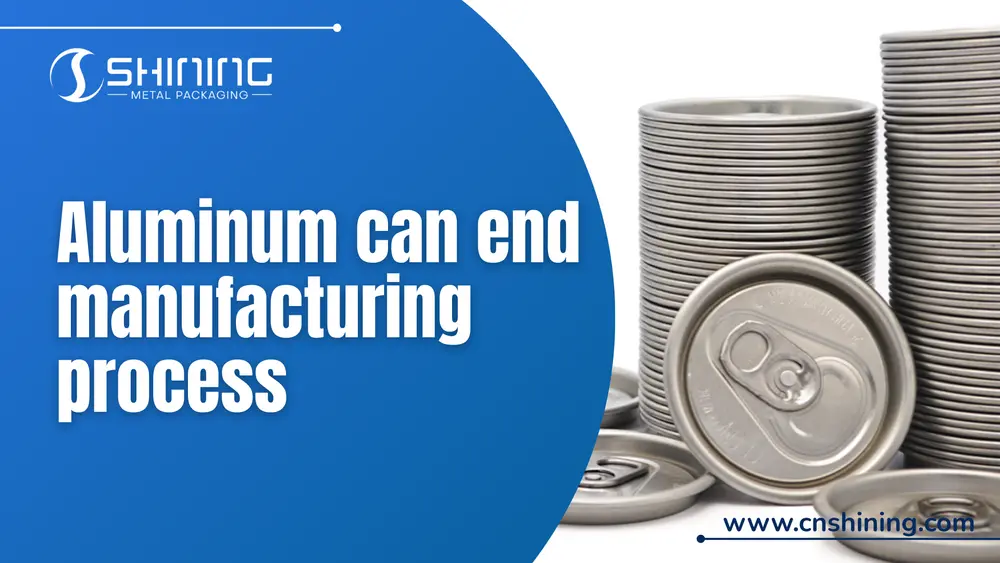 Bannière Shining Metal Packaging pour le “ Processus de fabrication des couvercles de canettes en aluminium ” montrant des piles de couvercles de canettes en aluminium à ouverture facile