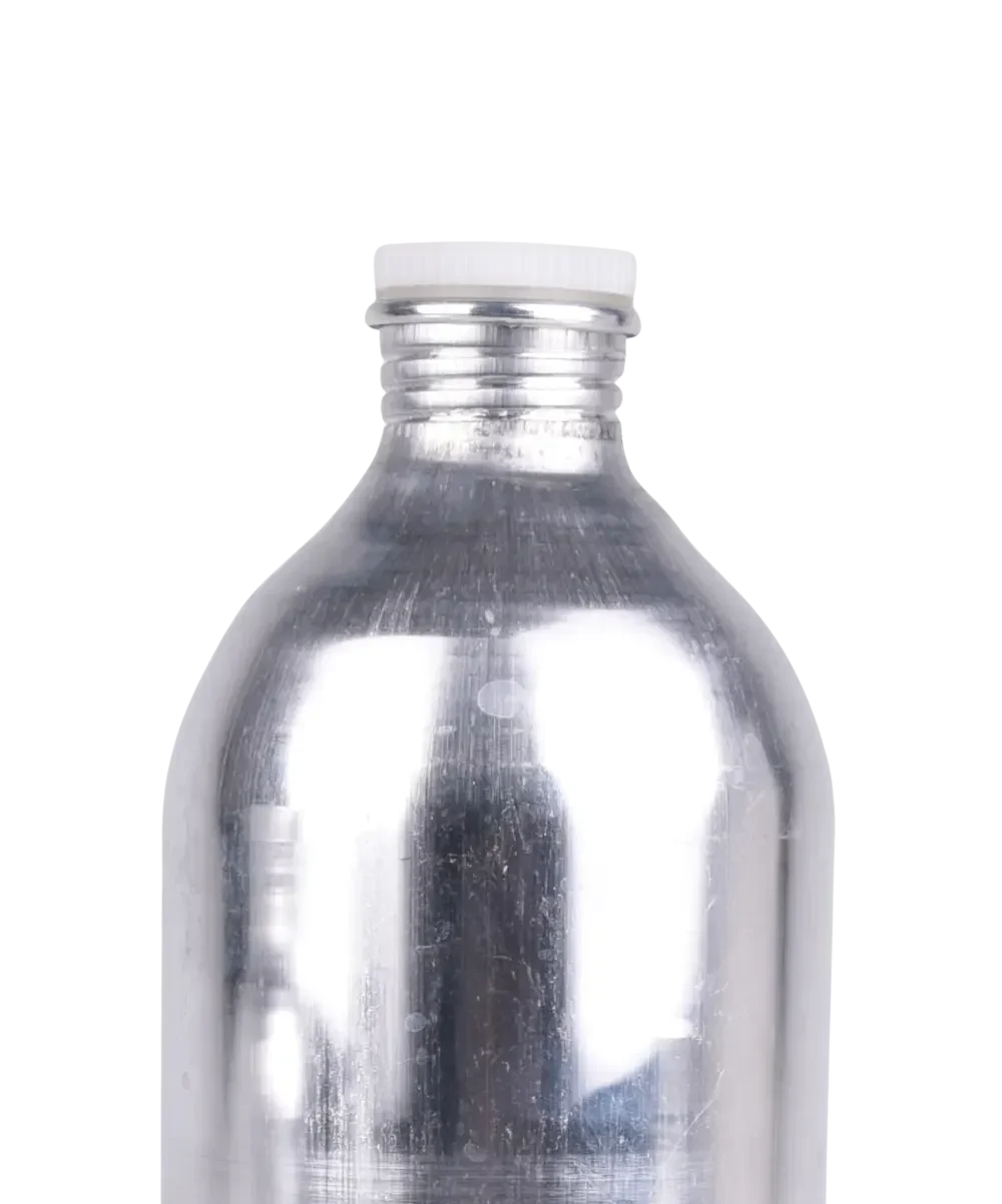 Алюминиевая бутылка из-под пестицидов