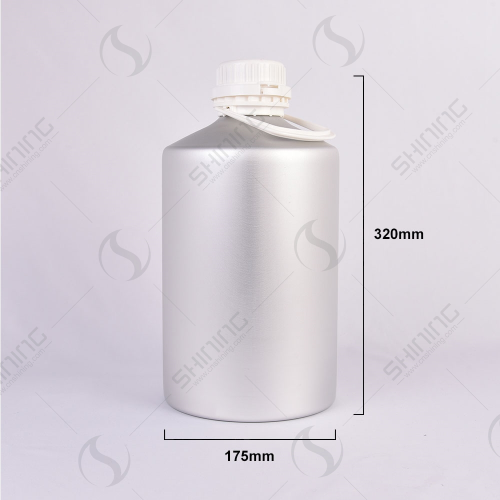 زجاجة ألومنيوم كبيرة