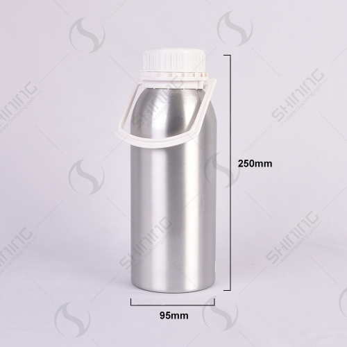 زجاجة ألومنيوم كبيرة