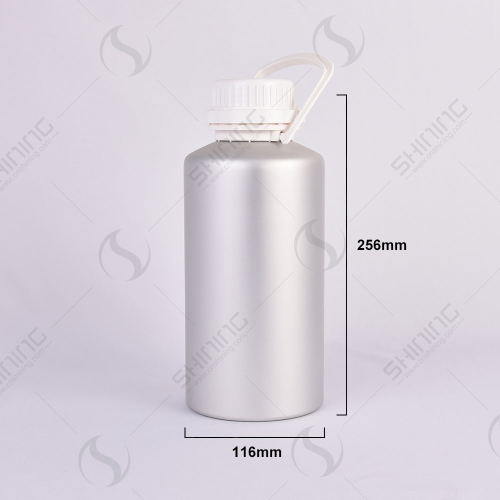 زجاجة ألومنيوم كبيرة