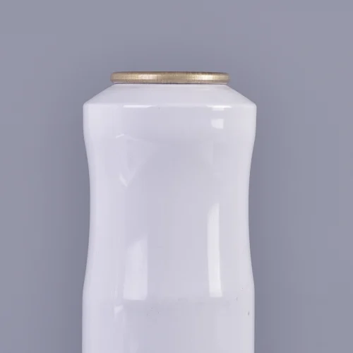 Specialty 4-shoulder aluminum aerosol can